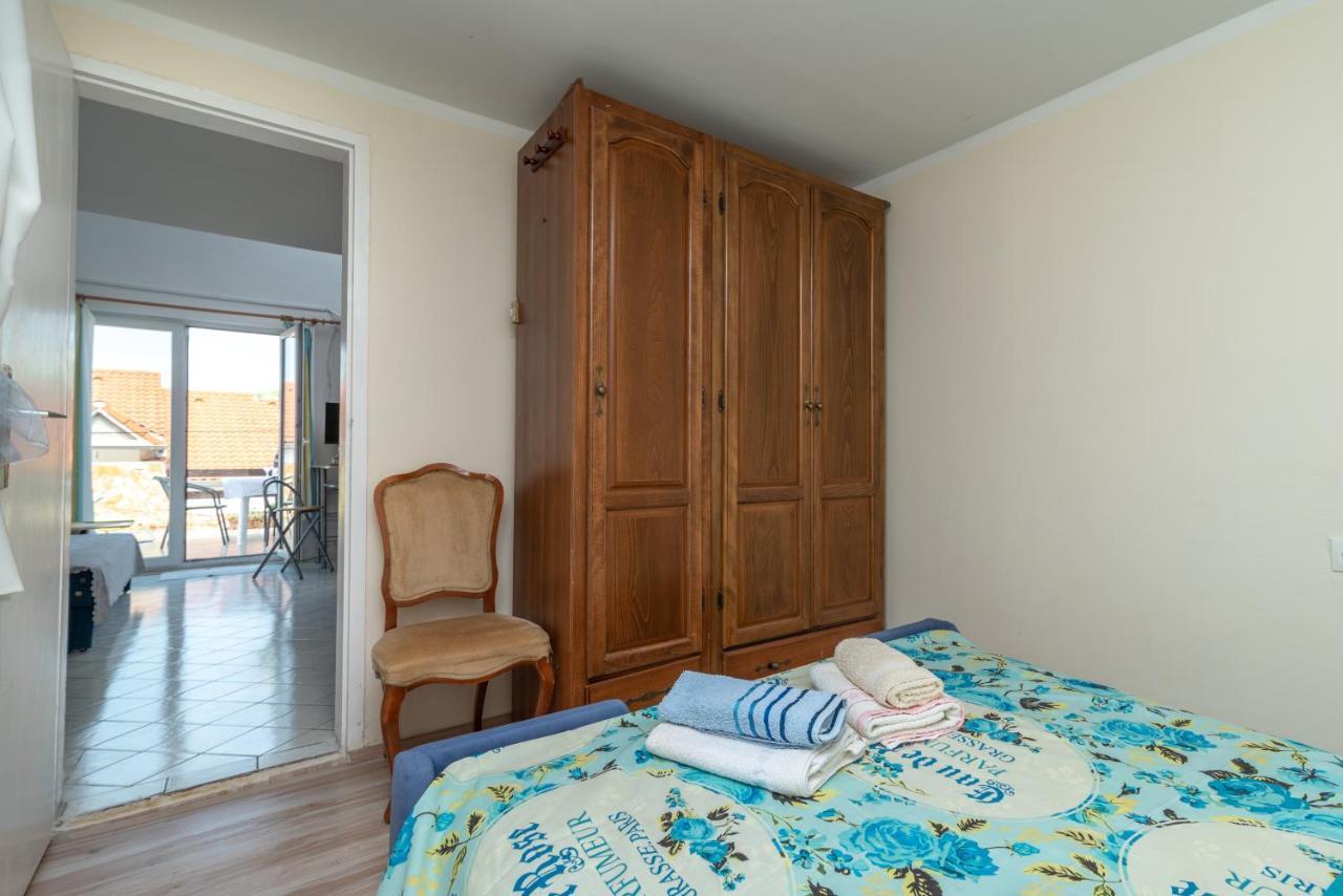 Apartmani Kate Trogir Exterior photo