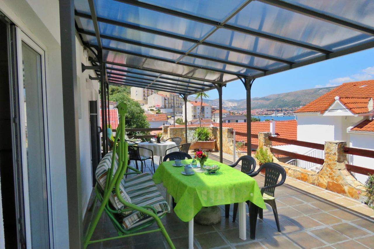 Apartmani Kate Trogir Exterior photo